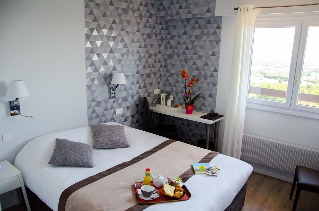 Logis Hotel De La Bruyere Pouzauges Dış mekan fotoğraf