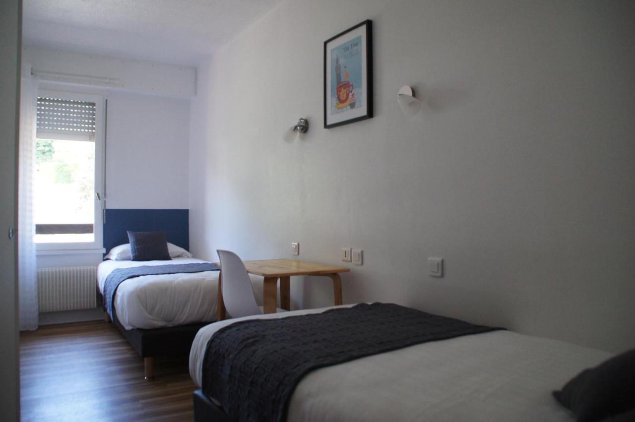 Logis Hotel De La Bruyere Pouzauges Dış mekan fotoğraf