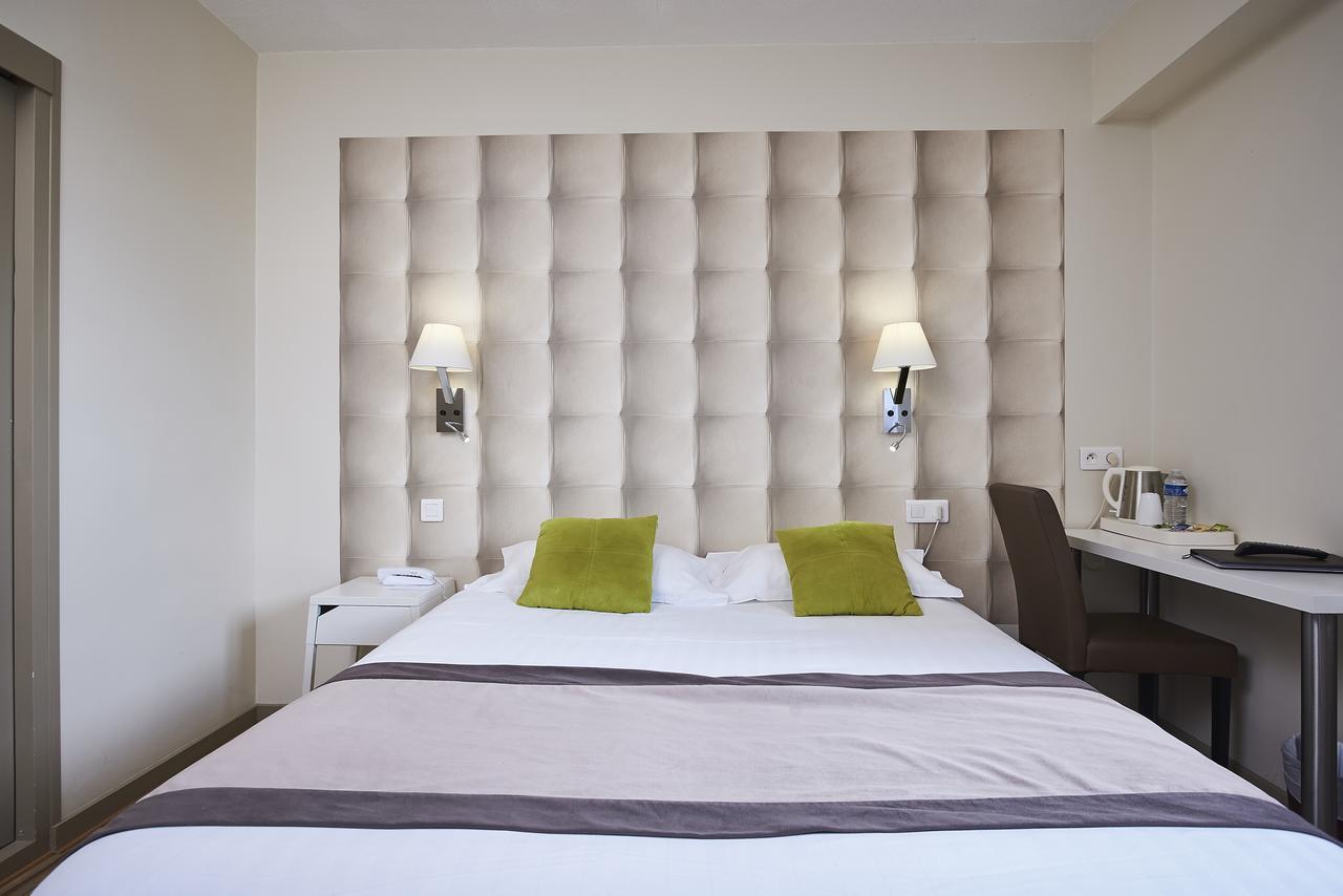 Logis Hotel De La Bruyere Pouzauges Dış mekan fotoğraf